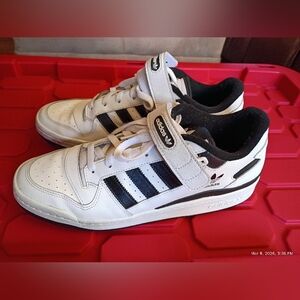 Adidas Forum Mid Velcro Strap Sneakers White/Black 11